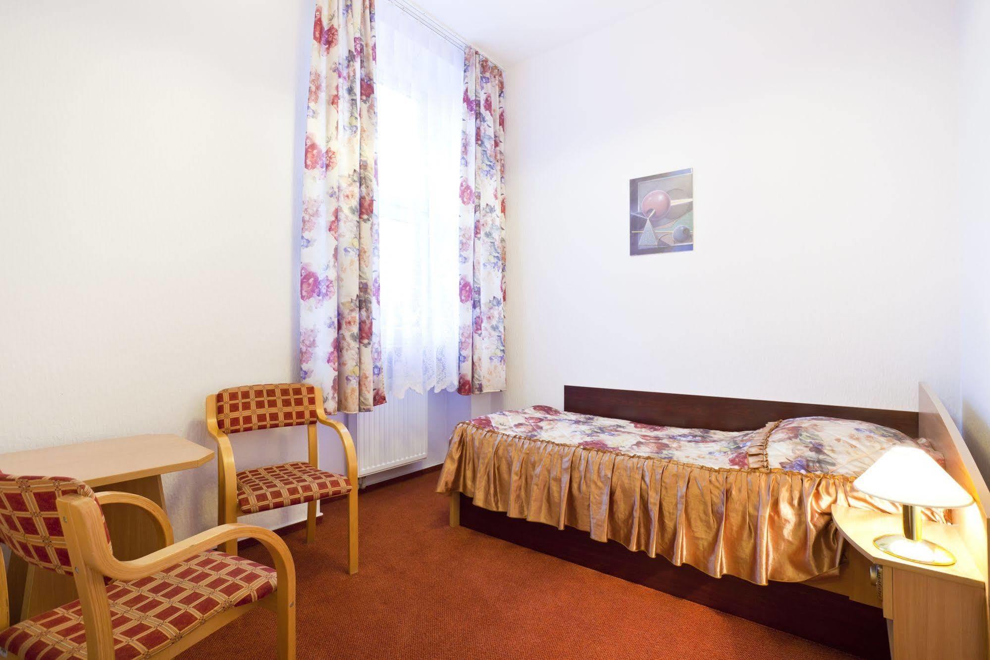 Aiden By Best Western Lodz Kültér fotó